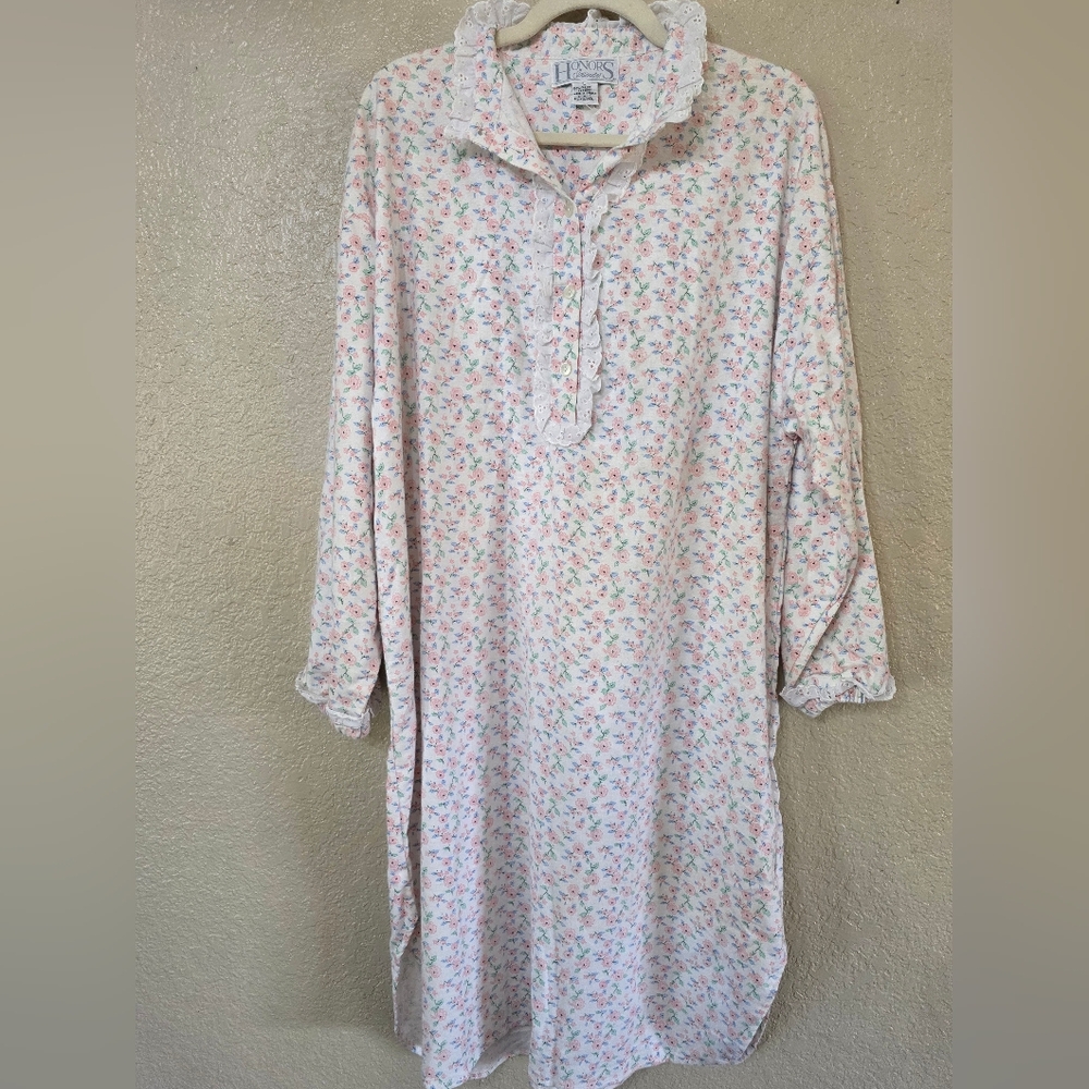 Floral Cotton Long Sleeve Nightgown